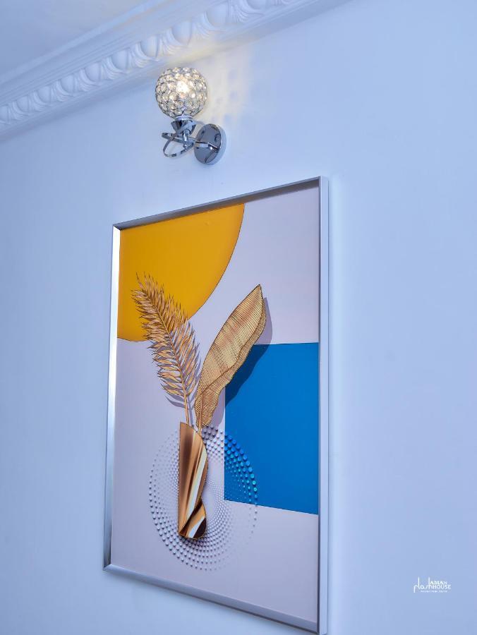 Naiveli-Palm Appartement Meuble Sobre Et Chic Douala Eksteriør billede
