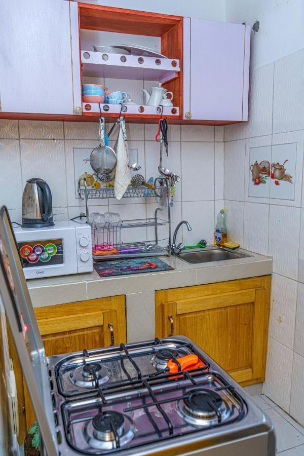 Naiveli-Palm Appartement Meuble Sobre Et Chic Douala Eksteriør billede